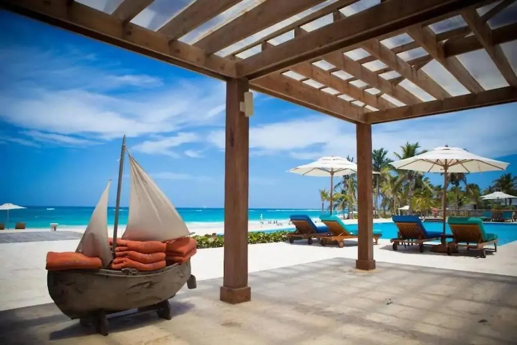 Paradise Pool Front And Beach Condo At Punta Cana Dominican Republic